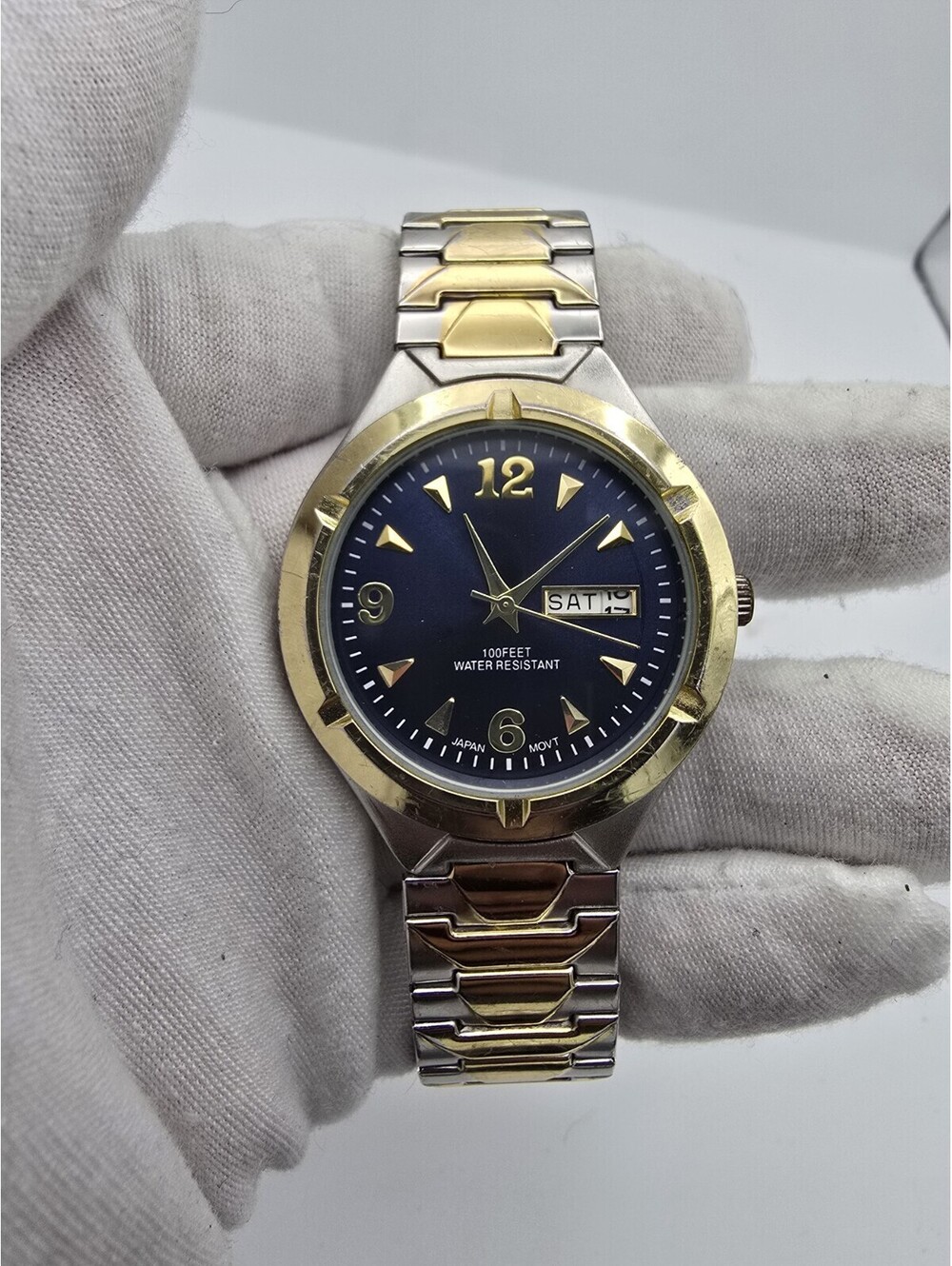 Two Toned Men's Analog Watch Stretch Band Water Resistant 100 FT Date Indicator